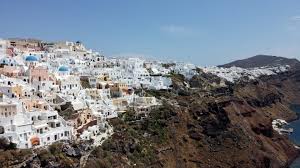 Earthquakes Shake Greece: A Closer Look at Recent Seismic Activity in Santorini