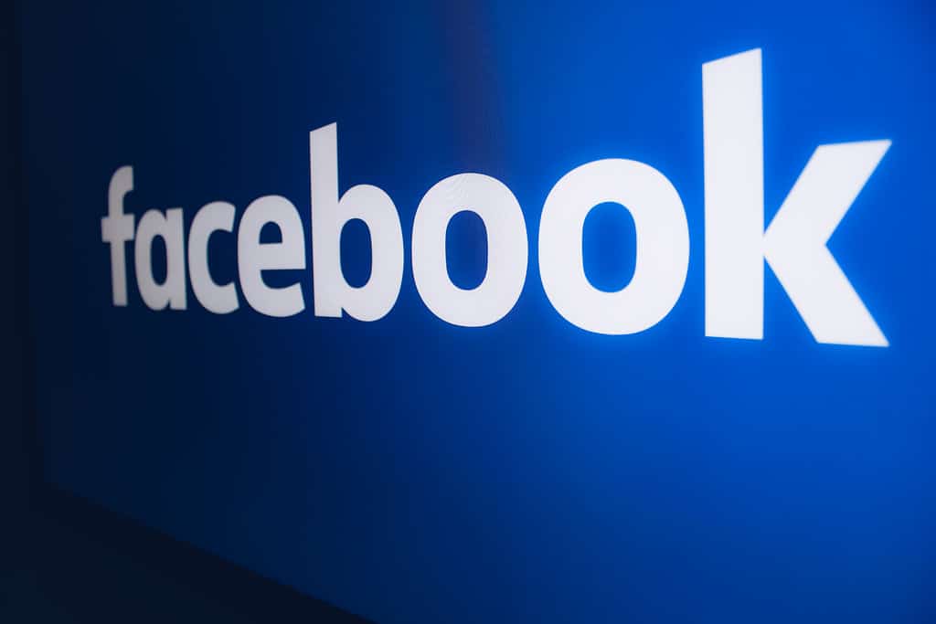 Facebook changes ‘Live Videos’ policy, will now be removed after 30 days