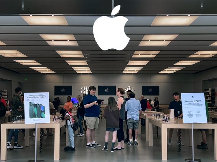 Court hearing reported to be Apple’s appeal against UK order held in secret