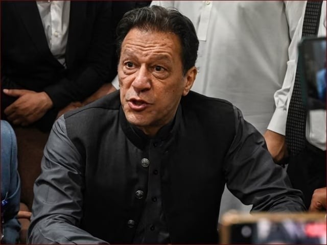 تحریک انصاف کو زور دار جھٹکا، ایسے شخص نے پارٹی چھوڑنے کا فیصلہ کر لیا کہ عمرا ن خان سوچ بھی نہ سکتے تھے