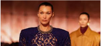 Bella Hadid’s Paris Fashion Week Comeback