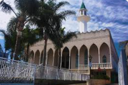 NSW Police Investigate Online Threats Targeting Sydney Mosques Amid Growing Concerns